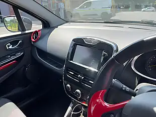 Used 2013 Renault Clio Dynamique Medianav Black - Interior and Exterior details 11