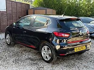 Used 2013 Renault Clio Dynamique Medianav Black - Interior and Exterior details 6