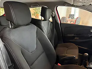 Used 2013 Renault Clio Dynamique Medianav Red - Interior and Exterior details 14