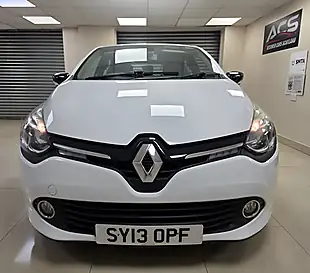 Used 2013 Renault Clio Dynamique Medianav White - Interior and Exterior details 13