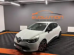 Used 2013 Renault Clio Dynamique Medianav White - Interior and Exterior details 8