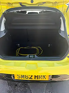Used 2013 Renault Clio Dynamique Medianav Yellow - Interior and Exterior details 7