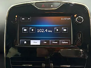 Used 2013 Renault Clio Dynamique S Blue - Interior and Exterior details 13