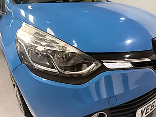 Used 2013 Renault Clio Dynamique S Blue - Interior and Exterior details 16
