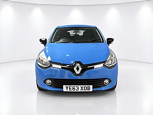 Used 2013 Renault Clio Dynamique S Blue - Interior and Exterior details 3