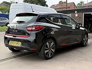 Used 2013 Renault Clio Dynamique S Medianav Black - Interior and Exterior details 6
