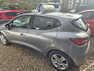 Used 2013 Renault Clio Expression + Grey - Interior and Exterior details 4