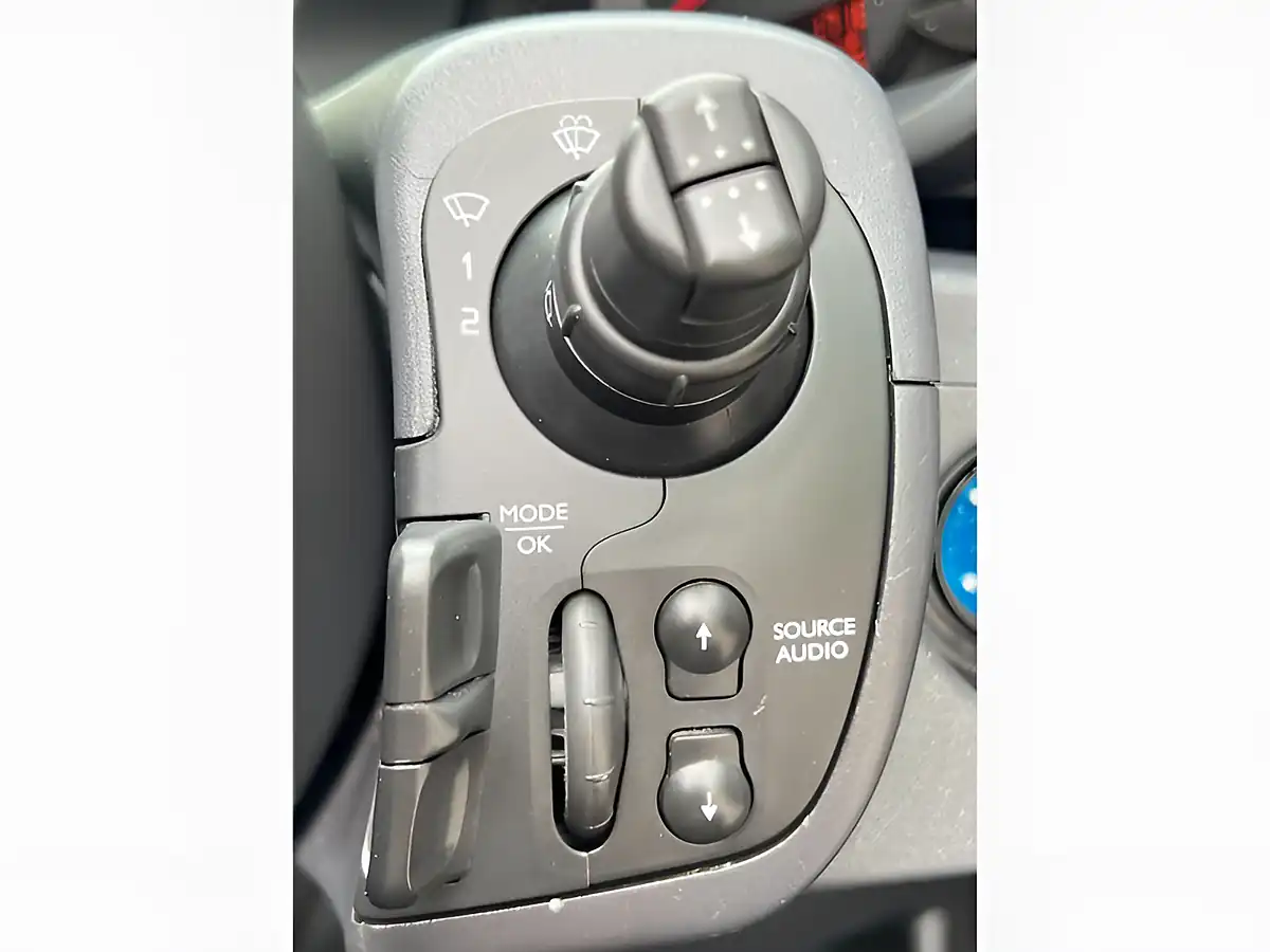 Used 2013 Renault Kangoo Phase 2 Panel Van L3 H1 White - Interior and Exterior details 17