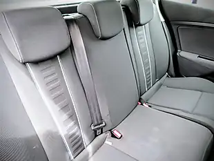 Used 2013 Renault Megane Dynamique Tom Tom Black - Interior and Exterior details 12