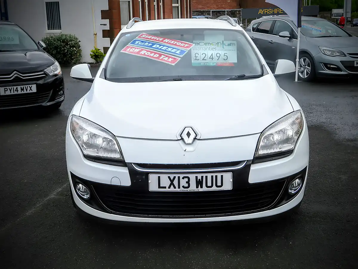 Used 2013 Renault Megane Expression Plus White - Interior and Exterior details 10
