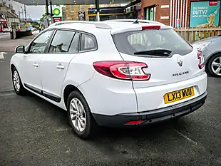 Used 2013 Renault Megane Expression Plus White - Interior and Exterior details 6