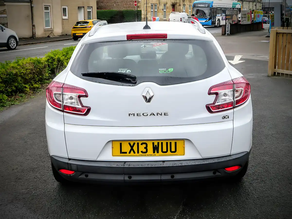 Used 2013 Renault Megane Expression Plus White - Interior and Exterior details 7
