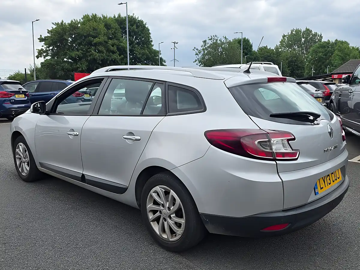 Used 2013 Renault Megane Expression Sport Tourer Silver - Interior and Exterior details 5