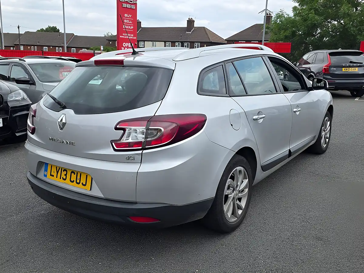Used 2013 Renault Megane Expression Sport Tourer Silver - Interior and Exterior details 7