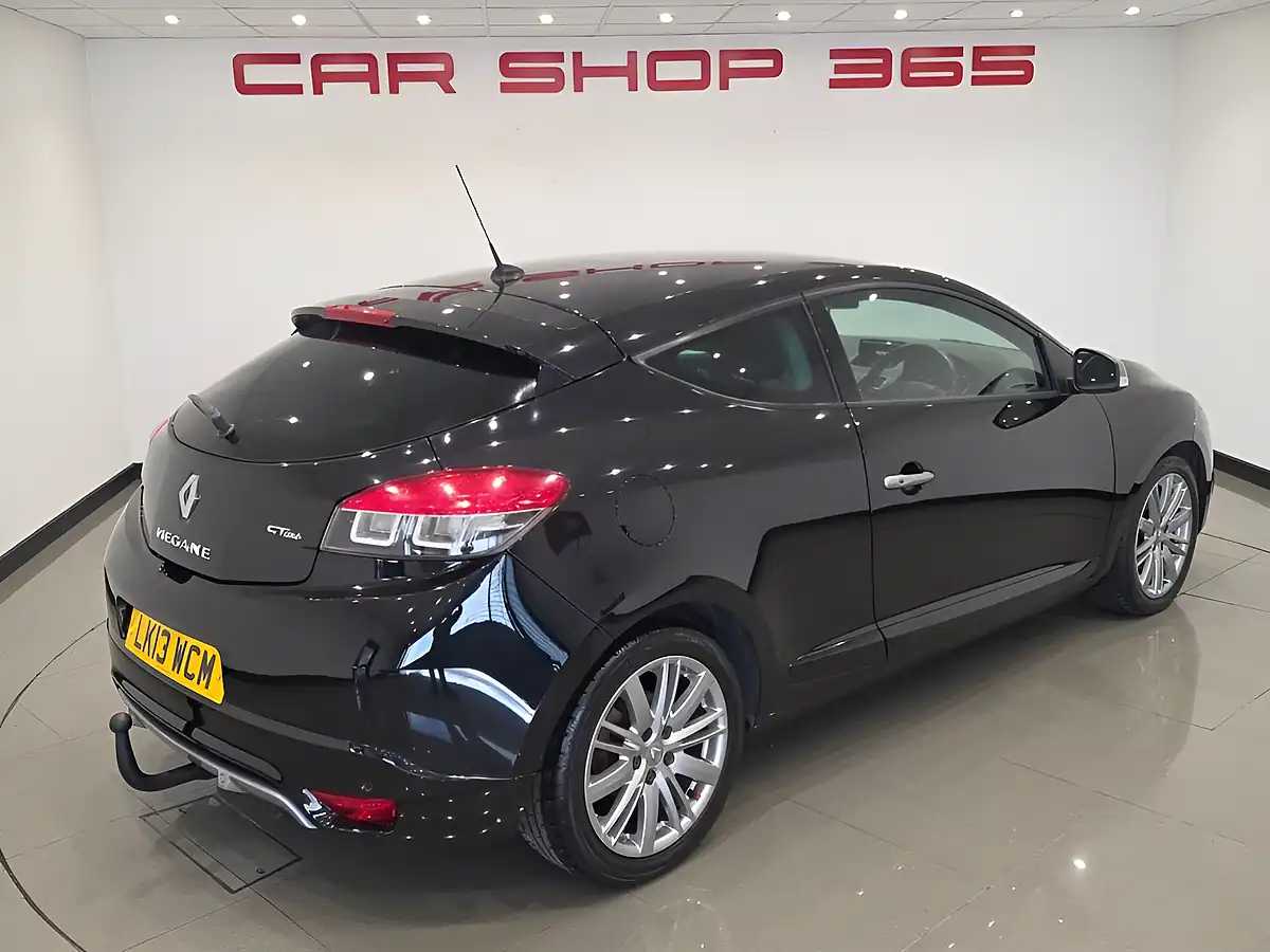 Used 2013 Renault Megane GT Line Tomtom Black - Interior and Exterior details 4
