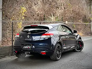 Used 2013 Renault Megane RB8 Red Bull Edition Twilight Blue - Interior and Exterior details 13