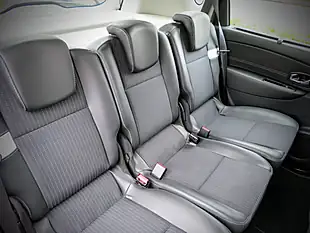 Used 2013 Renault Scenic Dynamique Tom Tom Energy Metallic Burgundy - Interior and Exterior details 11
