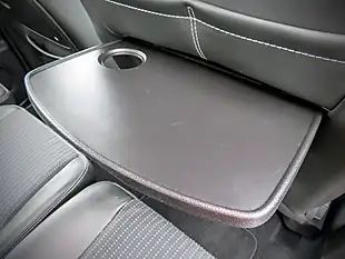 Used 2013 Renault Scenic Dynamique Tom Tom Energy Metallic Burgundy - Interior and Exterior details 12
