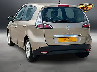 Used 2013 Renault Scenic Dynamique Tomtom Beige - Interior and Exterior details 19