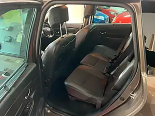 Used 2013 Renault Scenic Energy Dynamique Tomtom Bronze - Interior and Exterior details 18