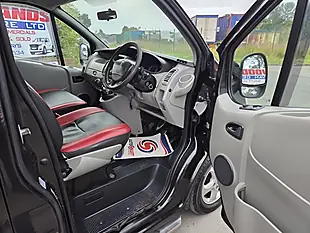 Used 2013 Renault Trafic SL27 Sport Camper Conversion Black - Interior and Exterior details 11