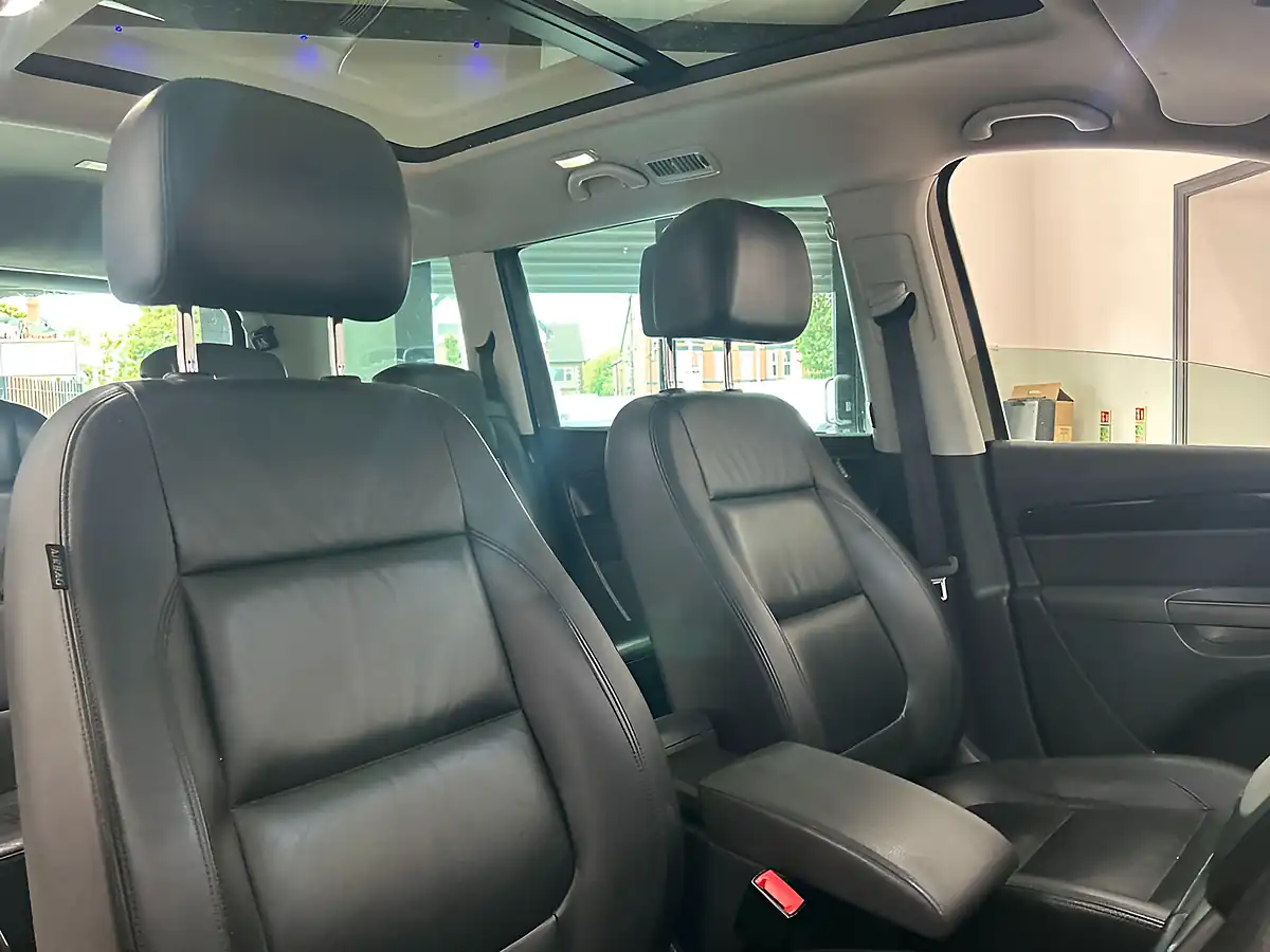 Used 2013 SEAT Alhambra Se Lux Brown - Interior and Exterior details 11