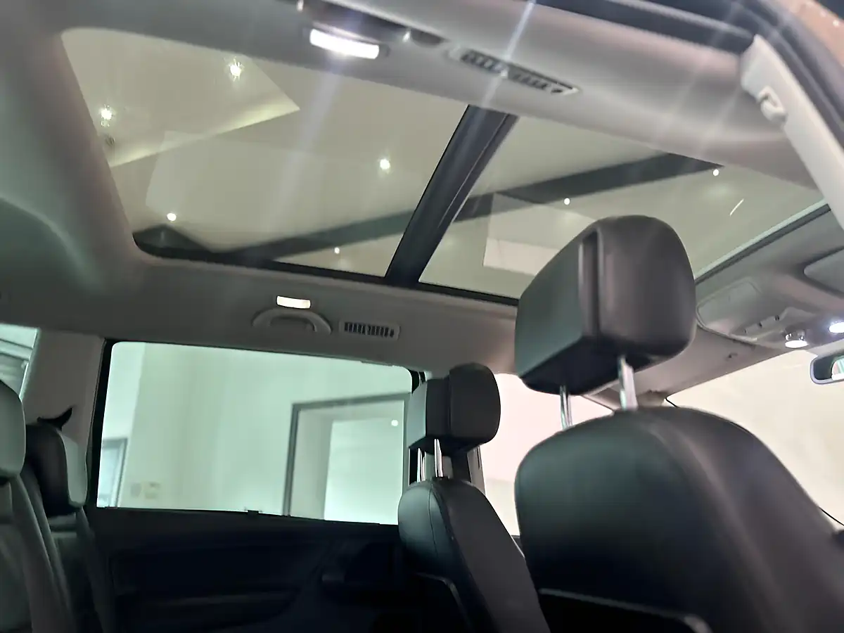 Used 2013 SEAT Alhambra Se Lux Brown - Interior and Exterior details 20