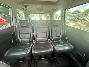 Used 2013 SEAT Alhambra Se Lux Silver - Interior and Exterior details 17