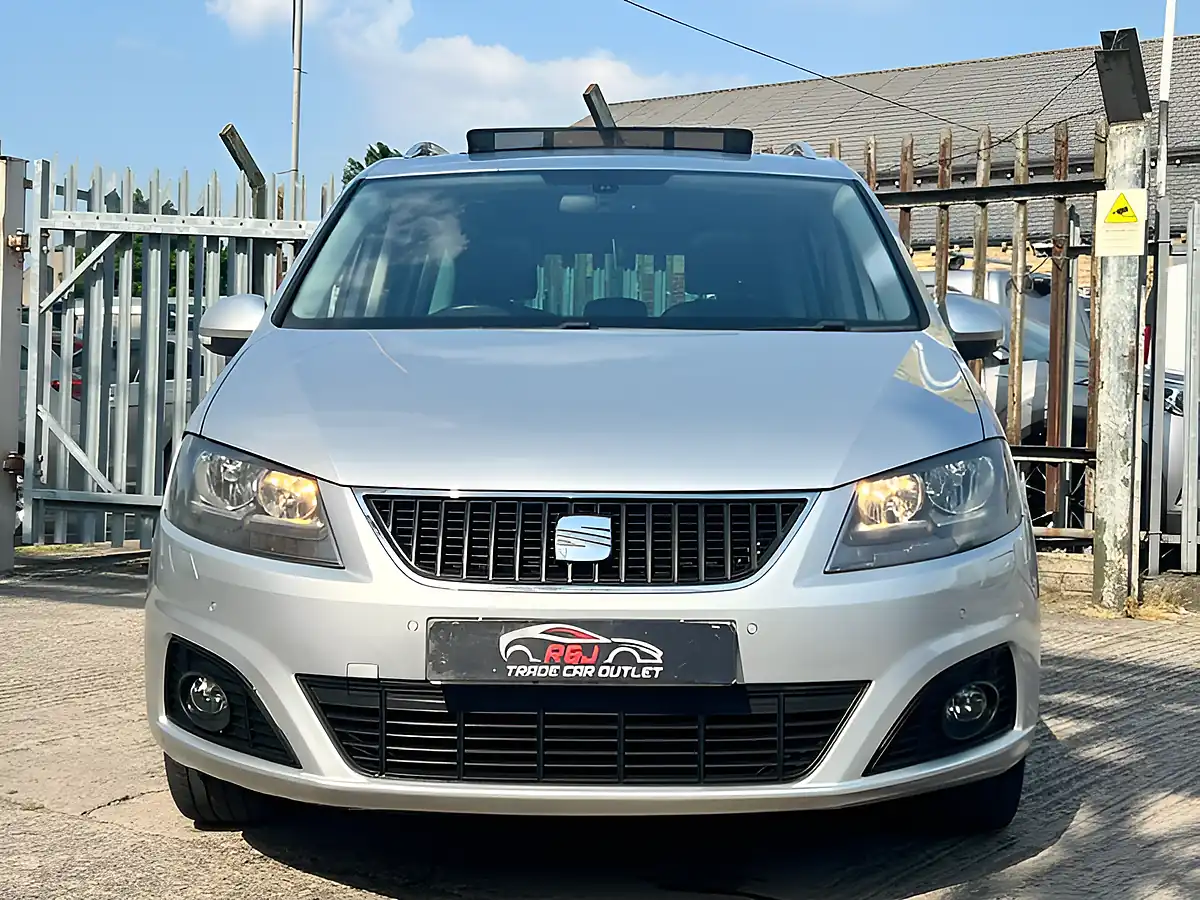 Used 2013 SEAT Alhambra Se Lux Silver - Interior and Exterior details 7