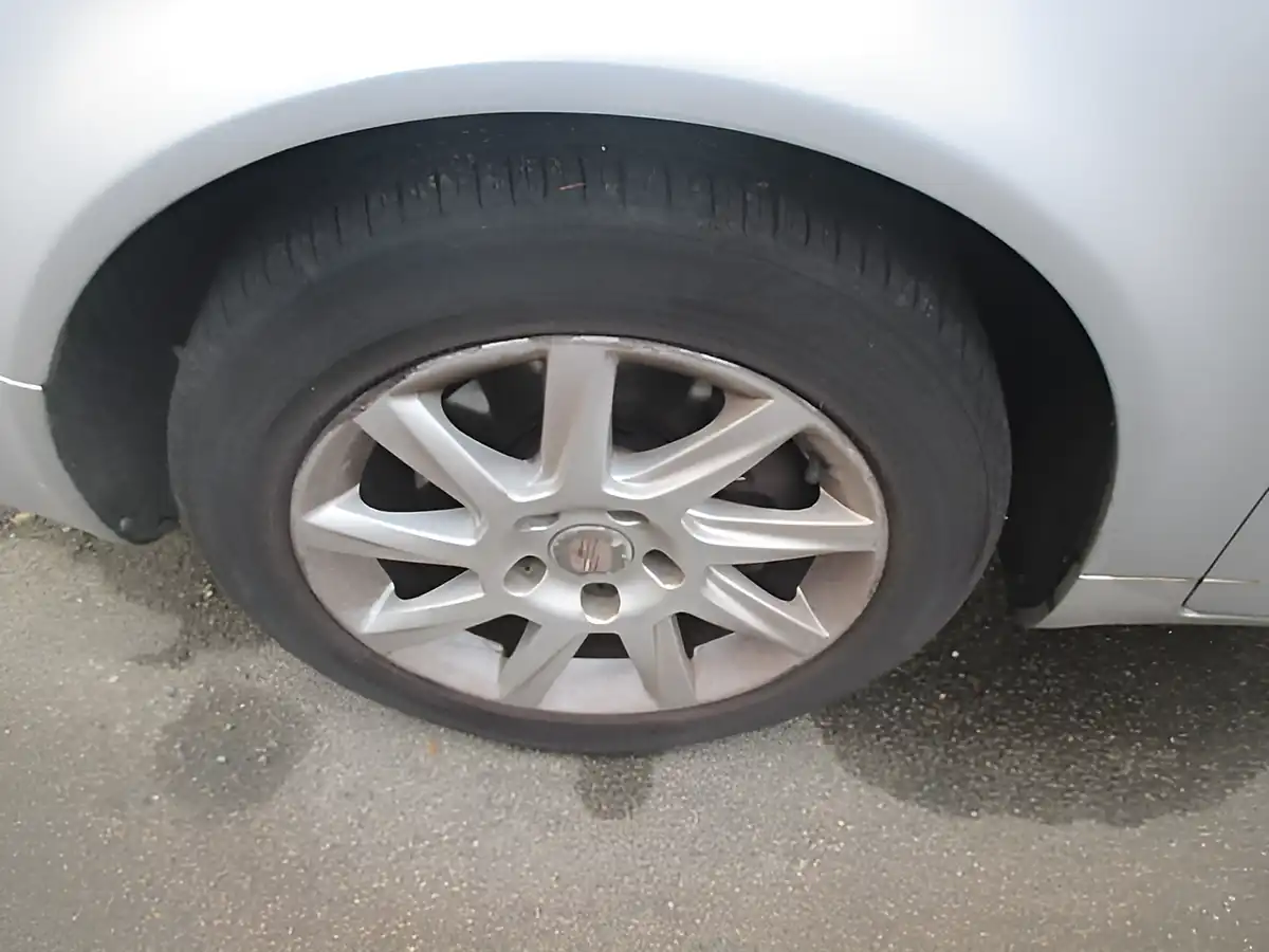 Used 2013 SEAT Exeo Se Ecomotive Silver - Interior and Exterior details 6