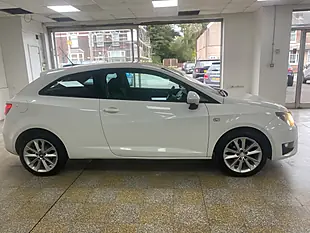 Used 2013 SEAT Ibiza Fr Sport Coupe White - Interior and Exterior details 7