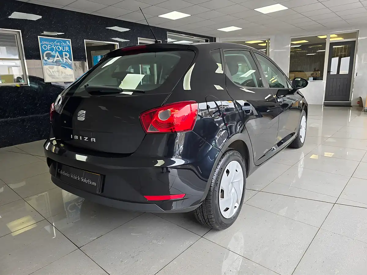 Used 2013 SEAT Ibiza S Black - Interior and Exterior details 10