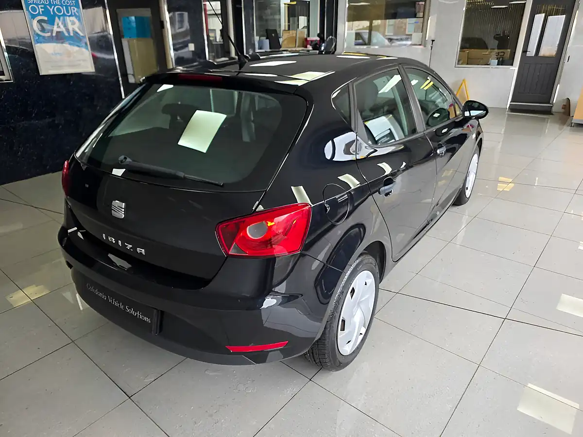 Used 2013 SEAT Ibiza S Black - Interior and Exterior details 11