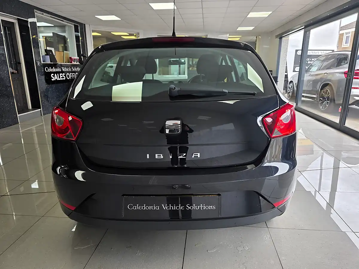 Used 2013 SEAT Ibiza S Black - Interior and Exterior details 14