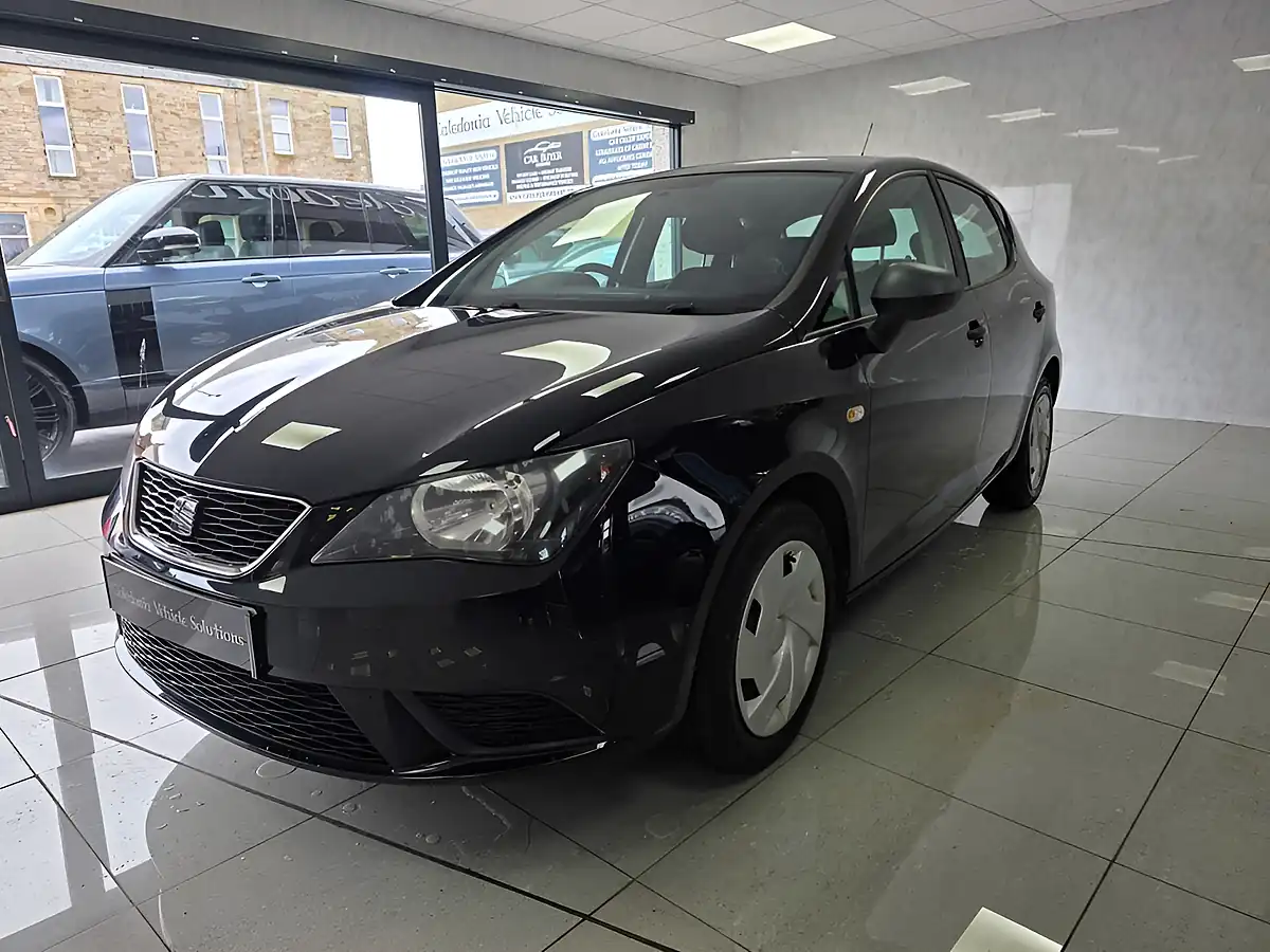Used 2013 SEAT Ibiza S Black - Interior and Exterior details 19