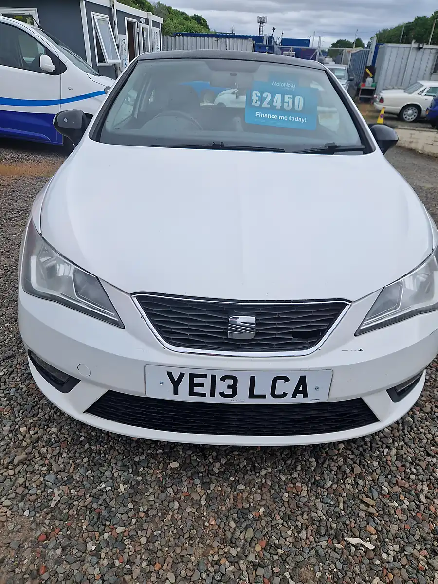 Used 2013 SEAT Ibiza Toca 3dr Sports Coupe White - Front View