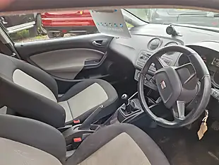 Used 2013 SEAT Ibiza Toca 3dr Sports Coupe White - Interior and Exterior details 18