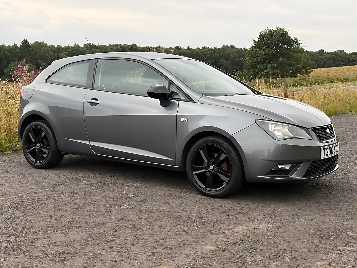 Used 2013 SEAT Ibiza Toca Grey - Interior and Exterior details 2