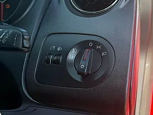 Used 2013 SEAT Ibiza Toca Sport Coupe Emocion Red - Interior and Exterior details 17