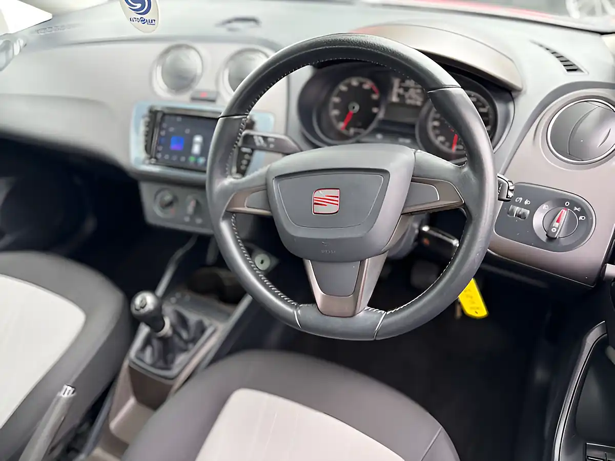 Used 2013 SEAT Ibiza Toca Technic Grey - Interior and Exterior details 11