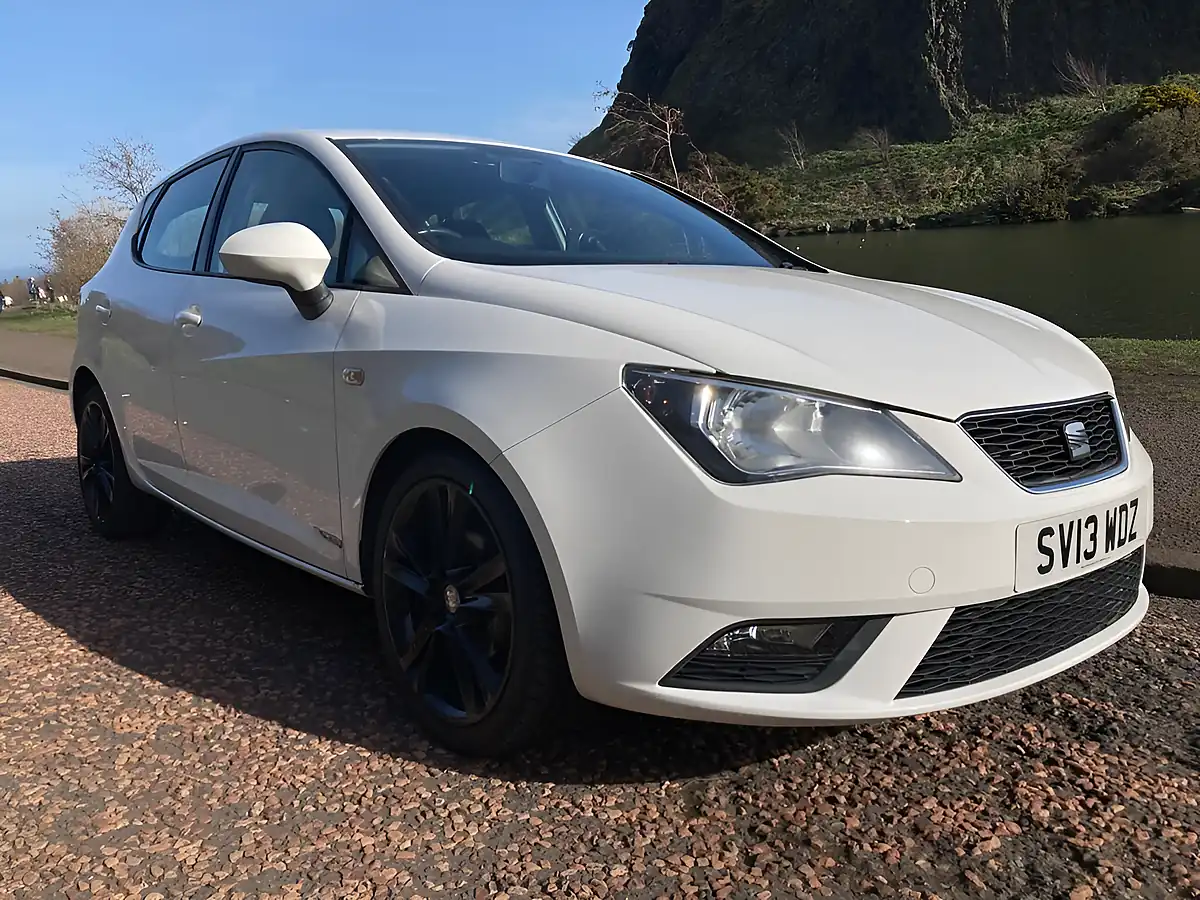 Used 2013 SEAT Ibiza Toca White - Front View