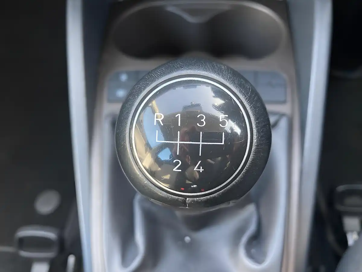 Used 2013 SEAT Ibiza Toca White - Interior and Exterior details 19
