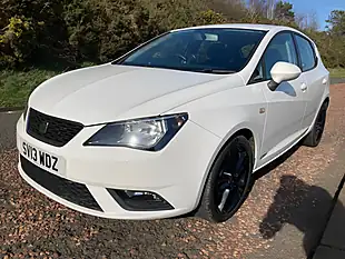 Used 2013 SEAT Ibiza Toca White - Interior and Exterior details 7