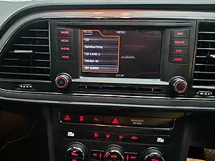 Used 2013 SEAT Leon Fr Technology Pack White - Interior and Exterior details 18