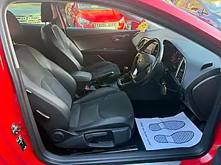 Used 2013 SEAT Leon Fr Technology Red - Interior and Exterior details 15