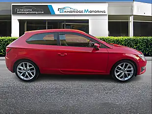 Used 2013 SEAT Leon Fr Technology Red - Interior and Exterior details 2
