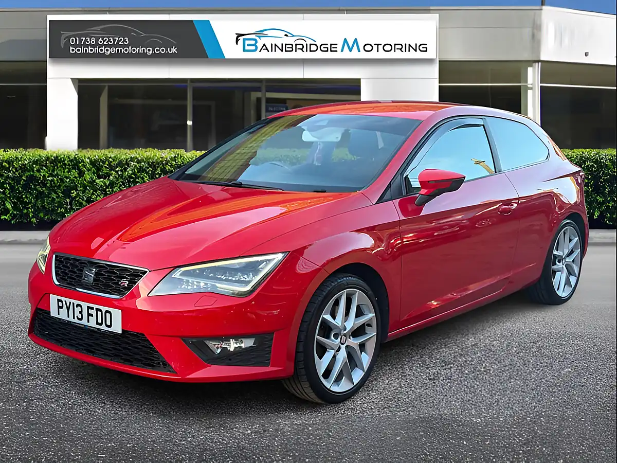 Used 2013 SEAT Leon Fr Technology Red - Interior and Exterior details 7