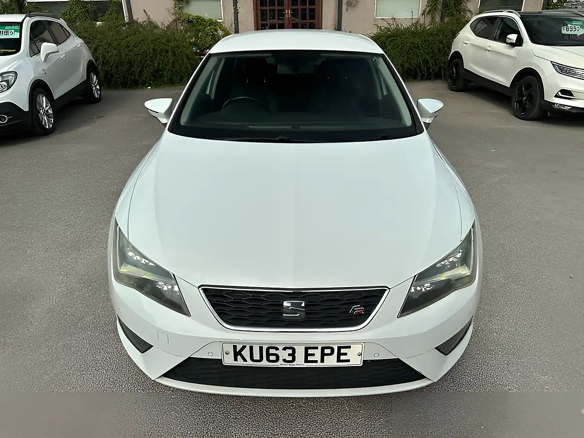 Used 2013 SEAT Leon Fr White - Interior and Exterior details 10