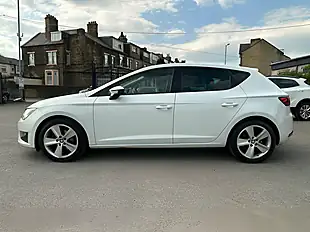 Used 2013 SEAT Leon Fr White - Interior and Exterior details 19