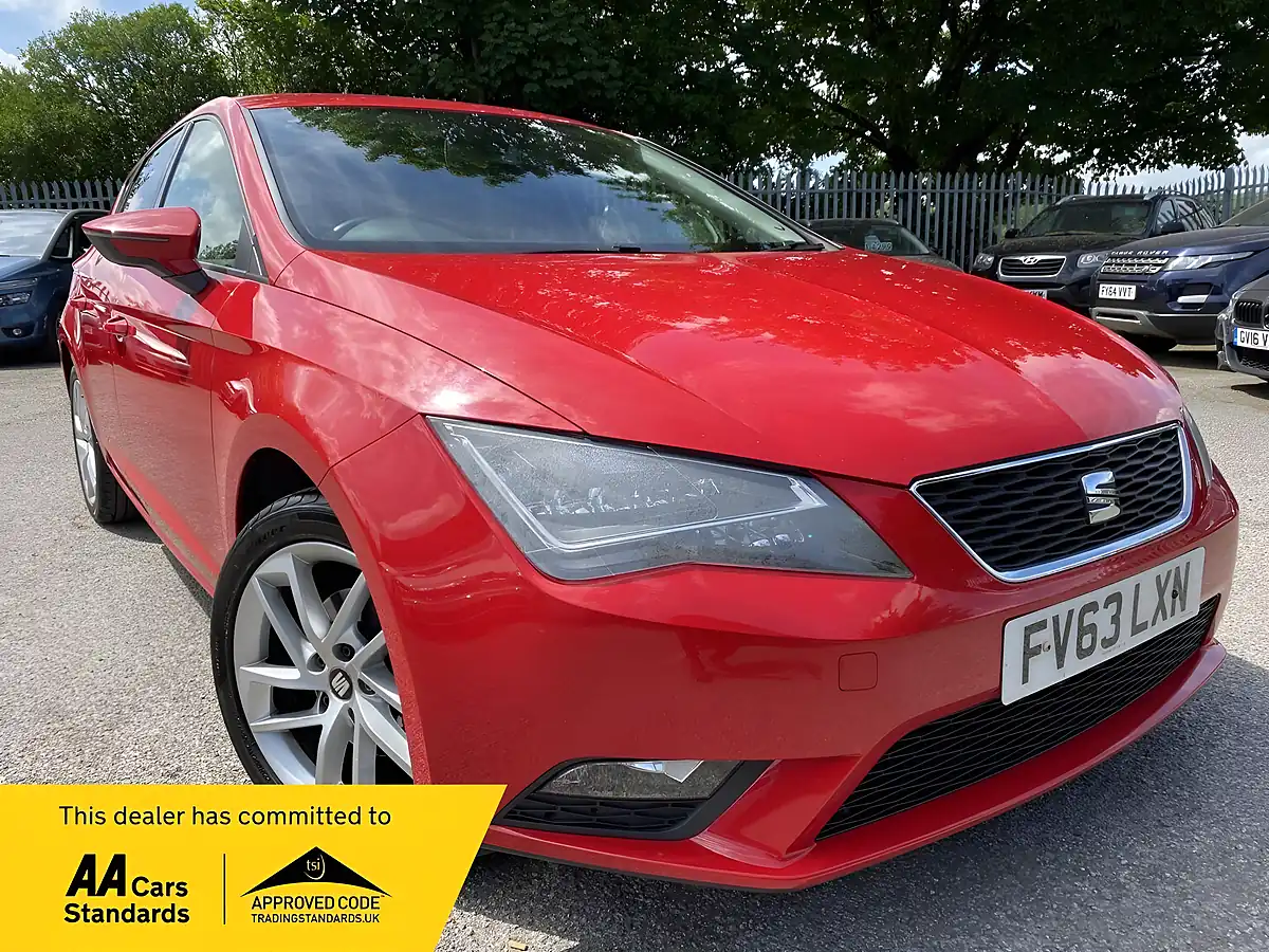 Used 2013 SEAT Leon Se Red - Front View